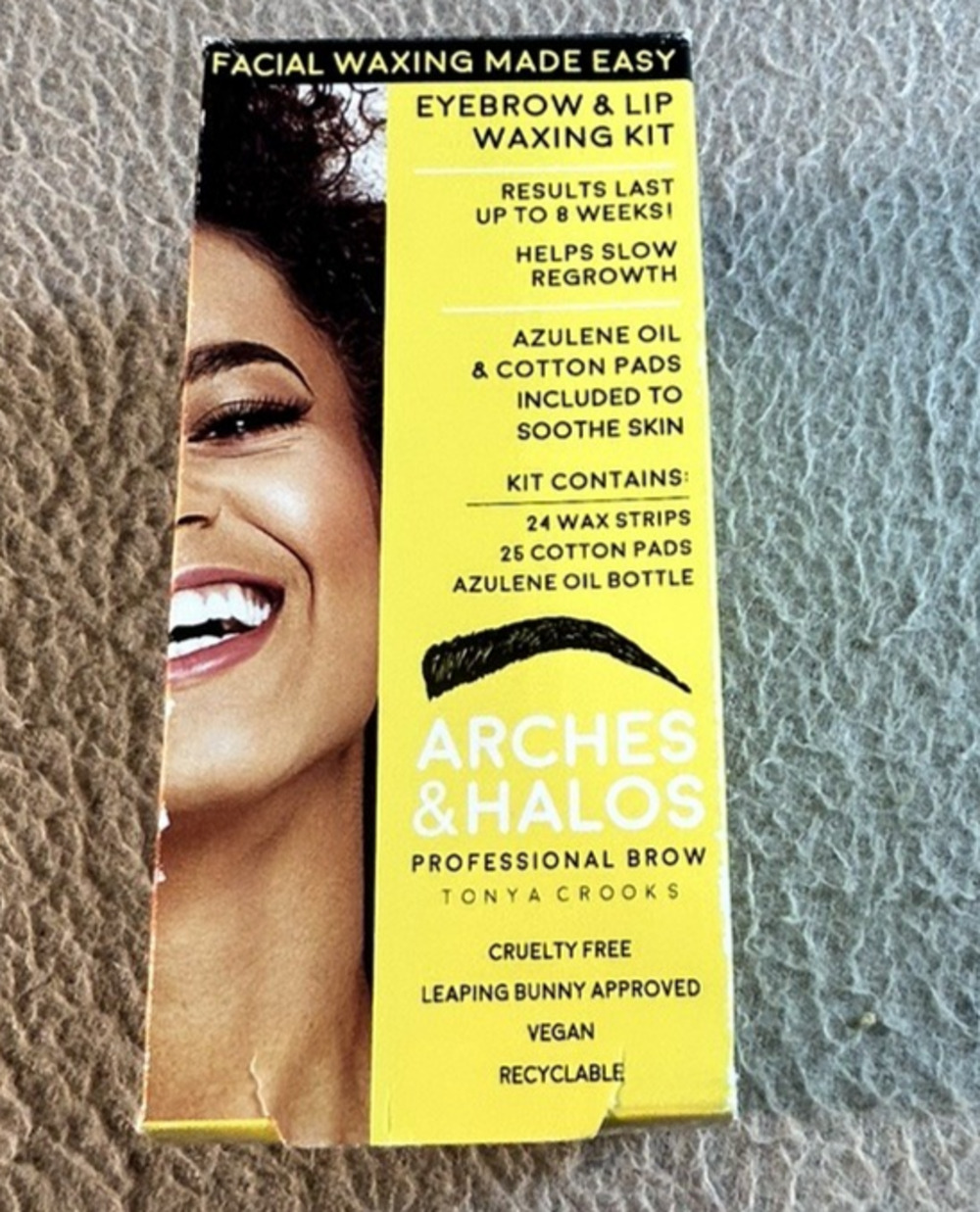 Arches & Halos Eyebrow & Lip Waxing Kit Strips Cotton Pads Azulene Oil 50pc NEW